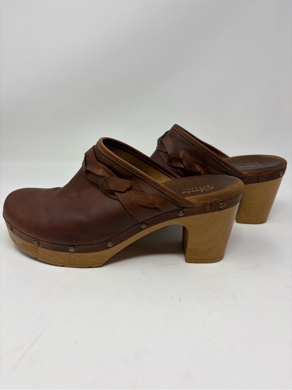 Clarks Artisan Brown Leather Clog with Heel with Braid and Stud Detail Size 10M